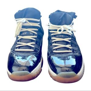 Jordan 11’s ( space jams ) size 12